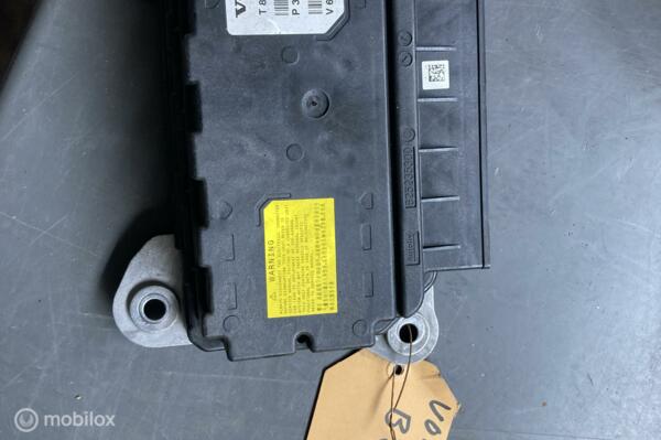 Airbag module Volvo XC60 ('19-'20)