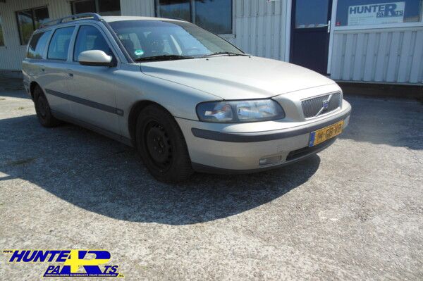 Volvo V70 2.4 Comfort Line , Kleurcode 443