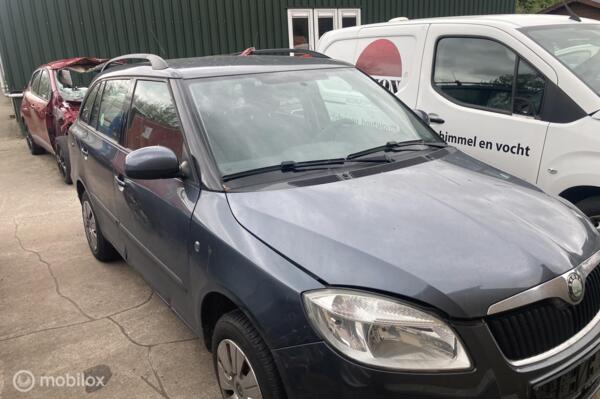 Skoda Fabia Combi 1.4-16V Ambiente