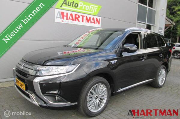 Mitsubishi Outlander 2.4 PHEV Pure+