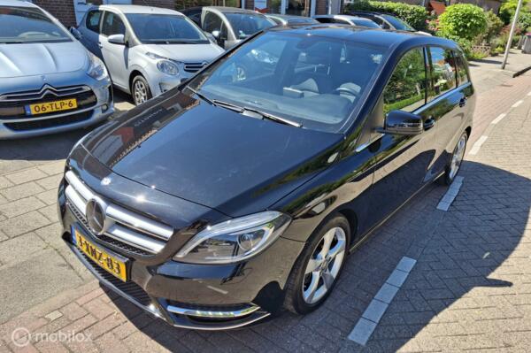 Mercedes B-klasse 180 Prestige Comfort, AUT.VERSN. 7g-dtg