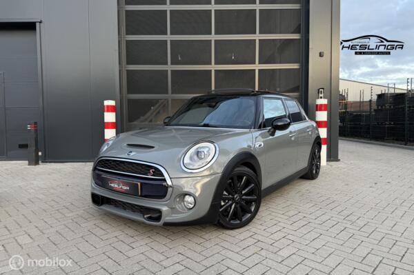 Mini Mini 2.0 Cooper S Chili Serious Business |Pano