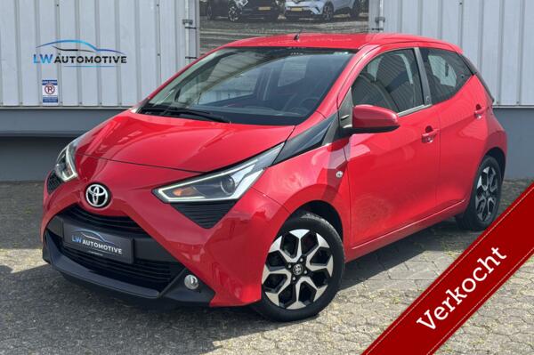 Toyota Aygo 1.0 VVT-i x-joy | 15'' velgen | Camera | Carplay