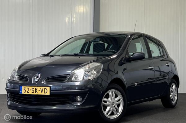 Renault Clio 1.2-16V Authentique 5-drs [ NAP airco LM ]