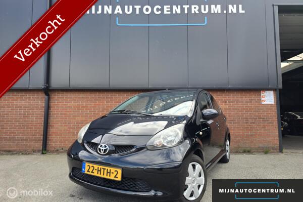 Toyota Aygo 1.0-12V Comfort / NAP✔️ / AIRCO❄️ / 1 JAAR APK✔️