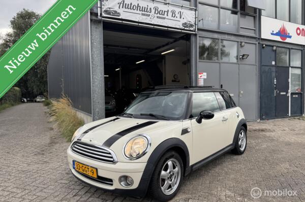 Mini Mini 1.6 Cooper Panodak! Airco! Nieuwe APK! NAP Rapport!