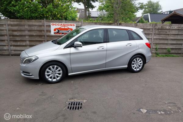 Mercedes B-klasse 180 Ambition