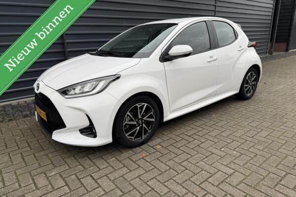Toyota Yaris 1.5 Hybrid Dynamic Adaptief Cruise Camera Carplay