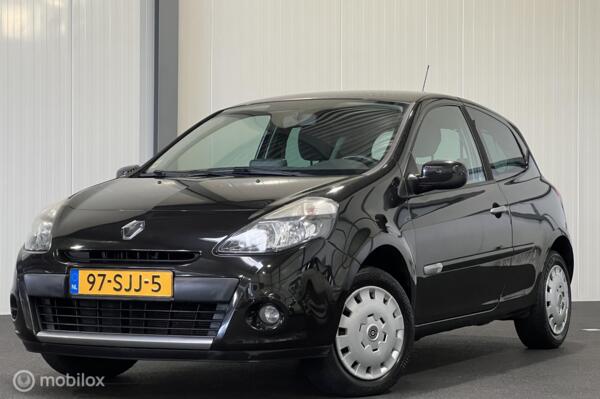 Renault Clio 1.2 Collection [ NAP cruise navigatie airco ]