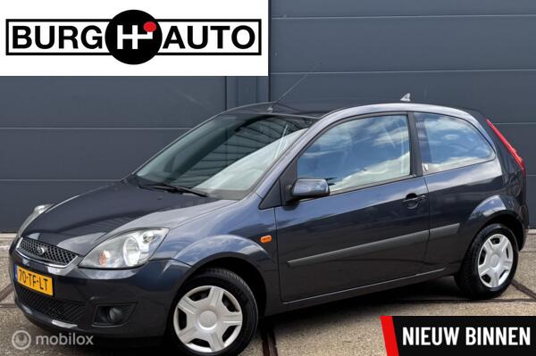 Ford Fiesta 1.6-16V Ghia - AUTOMAAT - AIRCO - VERWARMDE VOORRUIT - EL. RAMEN + SPIEGELS - RADIO/CD - 2E EIGENAAR - NL AUTO - NAP - NIEUWE APK T/M 11-08-2026 -