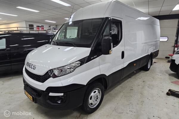 Iveco Daily 35C15 2.3 L4 dubbel lucht airco euro5
