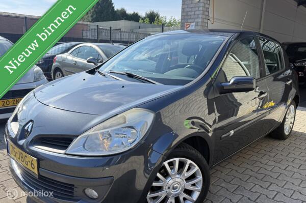 Renault Clio 1.2-16V Collection / 5DRS / Airco / N.A.P