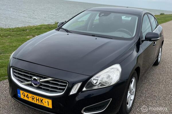 Volvo S60 1.6 T3 Kinetic -NAVI-NAP-2 eigenaren