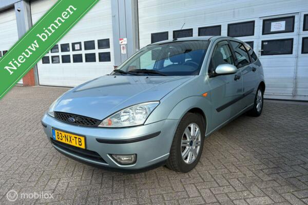 Ford Focus 1.6-16V Futura ECC/LEDER/LMV/ELEK PKKT/APK/NAP