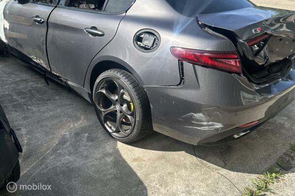 Alfa Romeo Giulia 2.2 AWD Veloce