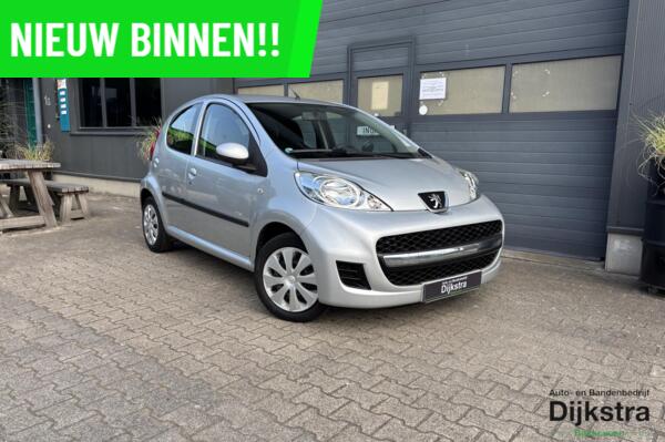 Peugeot 107 1.0-12V Millesim 200 Airco/ Elek. Pakket/ Toerenteller!!