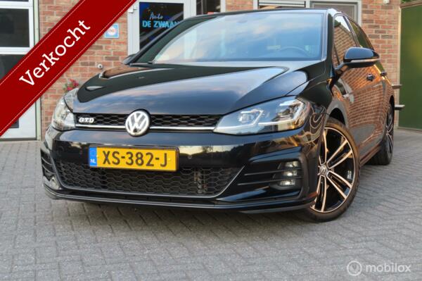 Volkswagen Golf 2.0 TDI GTD Business/Led/DAB/Afnmbr Trekhk/18"/stoelverwarming.