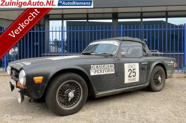 Triumph TR6 Rally Equipped
