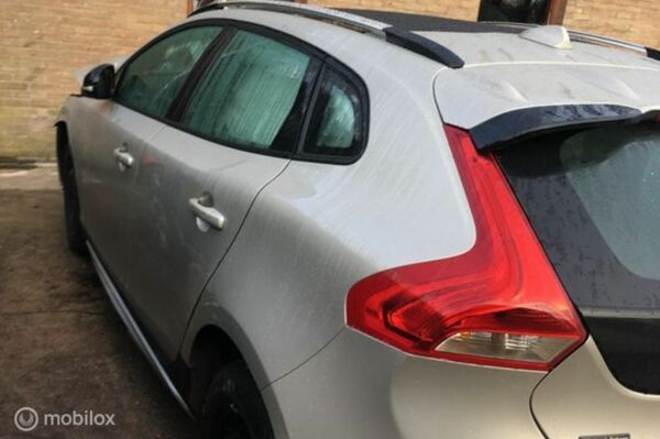 Volvo V40 Cross Country 2017