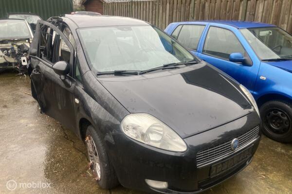 Fiat Grande Punto 1.4 Edizione Blue & Me
