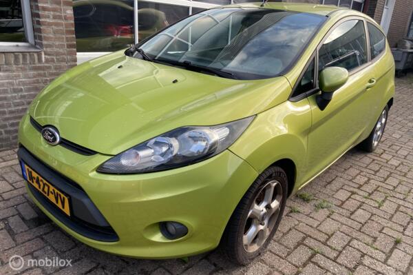 Ford Fiesta 1.25 Trend 162.DKM AIRCO NAVI CAM *ALL-SEASON*