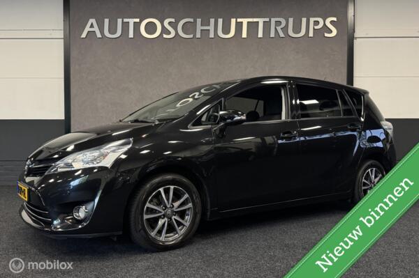 Toyota Verso 1.8 VVT-i Dynamic AUTOMAAT / AIRCO / CRUISE / NAVI / CAMERA / TREKHAAK