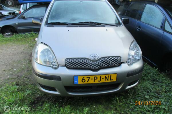 Onderdelen Toyota Yaris 1.0 VVT-i 2004 3HB