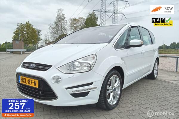 Ford S-Max 1.6 EcoBoost Platinum 7p./clima/navi/pdc