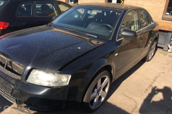Audi A4 2.0 MT