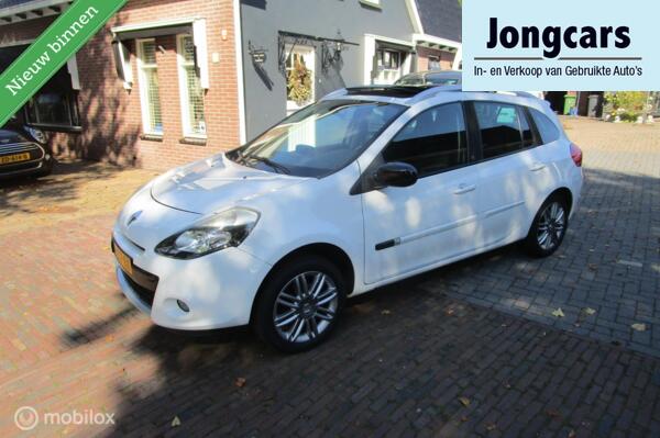 Renault Clio Estate 1.2-16V Night & Day 2011