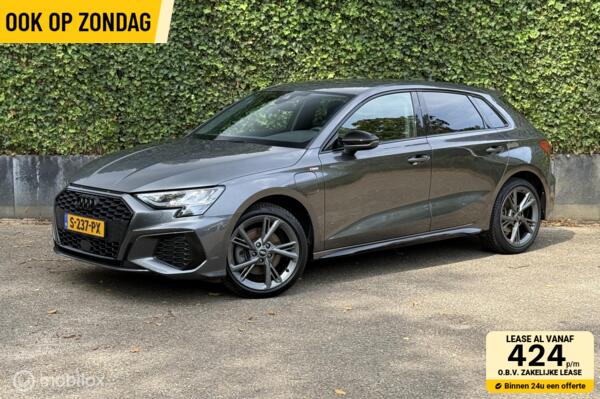 Audi A3 Sportback 40 TFSIe| S-Line | Plug-In | Carplay | LED