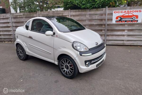 Microcar Brommobiel M.GO F8C DCI