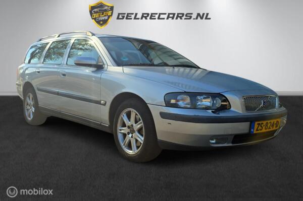 Volvo V70 2.5 T AWD Geartronic Titanium Topstraat