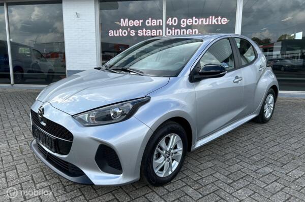 Mazda 2 Hybrid 1.5 Centre-line