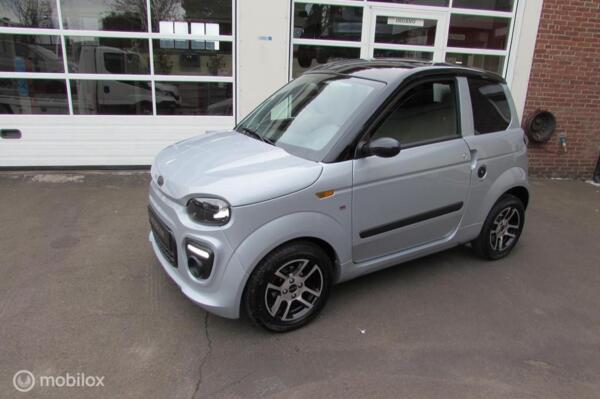 Microcar Brommobiel M.GO DCI airco stuurbekr. 100km!!!