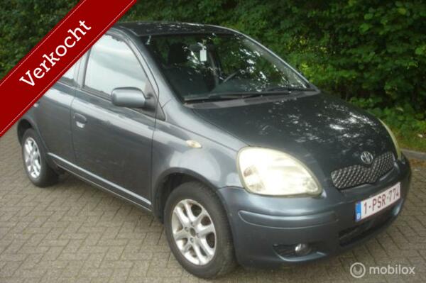 Toyota Yaris 1.0 VVT-i  48 KW Sol  5 deurs KM 165915