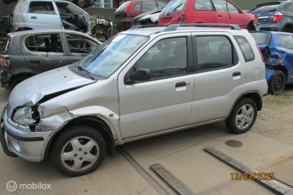 Onderdelen Suzuki Ignis 1.3-16V 5-Deurs 2003