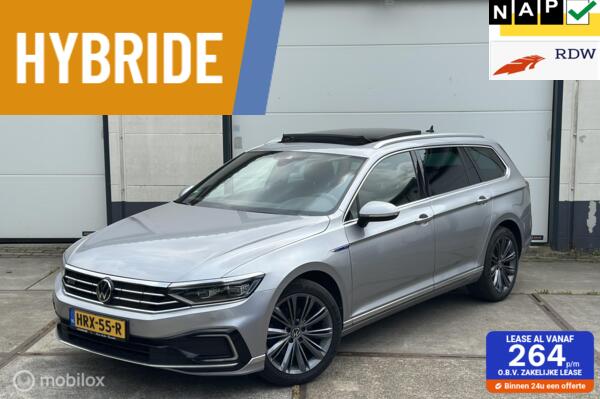 Volkswagen Passat Variant 1.4 TSI GTE | PANO| PHEV | Digitaal | PDC | Camera