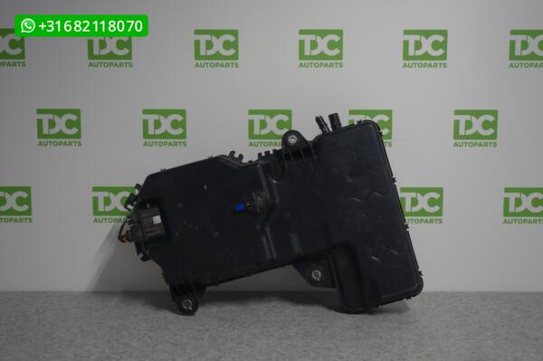 Volkswagen Transporter T6 ('15-'20) Adblue tank 7eo 131 877