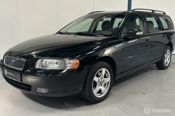 Volvo V70 2.5T AWD Edition LEER / XENON