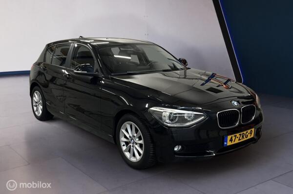 BMW 1-serie 116i Upgrade Edition Leer/Xenon/Trekh./Stoelver.