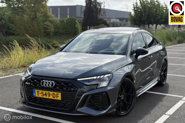Audi RS 3 2.5 TFSI QUATTRO PANO|HUD|B&O|KERAMISCH|MASSAGE|