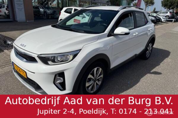 Kia Stonic 1.0 T-GDI DynamicPlusLine   16 inch velgen & banden , Navigatie , Bluetooth  Priveglas , Electr. inklapbare spiegels , Parkeerhulp achter