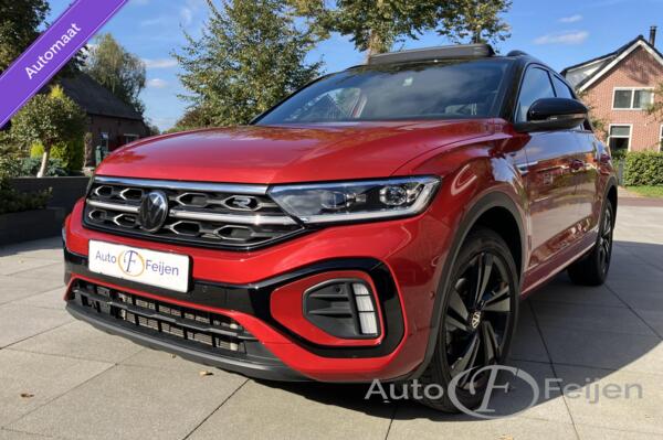 Volkswagen T-Roc 1.5 TSI  DSG R-LiINE  EDITION , PANORAMA DAK ,  NAVIGATIE , IQ-LIGHT , LED  , AFN TREKHAAK , STOEL  VERWARMING , ARGO ACTIVE STOEL ,  DONKERE HEMEL , 18 INCH LICHMETAAL  , ADAPTIVE CRUISE , LANE ASSIST , KEYLESS ENTRY ,  TWO TONE , BLACK