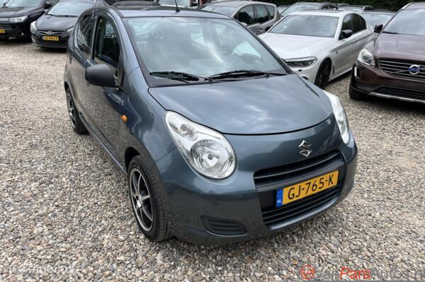 Suzuki Alto 1.0 Base,5drs,nieuwe APK!