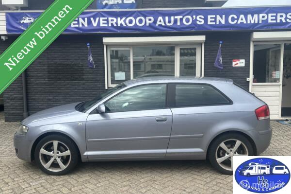 Audi A3  1.9 TDI Ambiente met apk !
