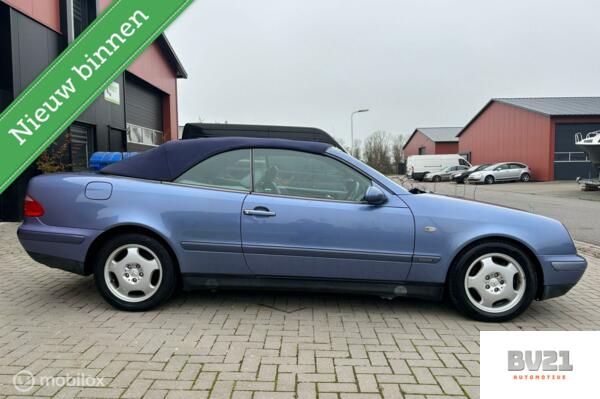 Mercedes CLK-klasse Cabrio 320 Elegance Spotgoedkoop !