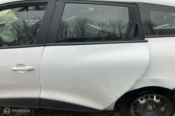 Achterdeur links Renault Clio Estate IV ('13-'20)