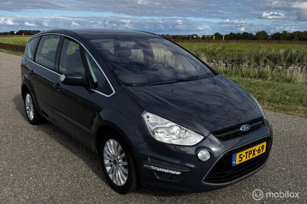 Ford S-Max 1.6 EcoBoost Titan|PANO | Camera | NAVI