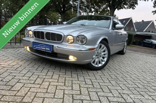 Jaguar XJ 4.2 V8 Executive , schuifdak,Youngtimer